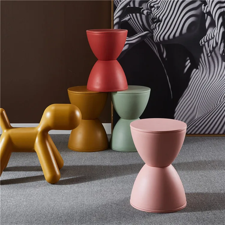 Nordic Plastic Stool Creative Hourglass Bedside Table Minimalist Small Apartment Chair INS Round Side Table Home Furniture
Nordic Plastic Stool Creative Hourglass Bedside Table Minimalist Small Apartment Chair INS Round Side Table Home Furniture