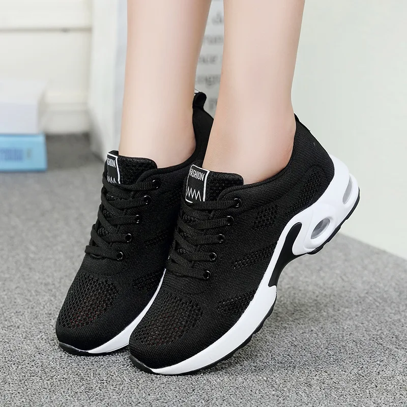 Casual Women's Shoes Fashion Lady Sneakers New Four Seasons Student Soft Sole Breathable Woman Running Shoes Zapatillas De Mujer
Casual Women's Shoes Fashion Lady Sneakers New Four Seasons Student Soft Sole Breathable Woman Running Shoes Zapatillas De Mujer
