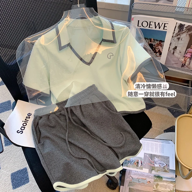 Preppy Style Fashion Suits Women 2022 New Two piece Set Women Casual Short Sleeve V Neck T-shirt With Wide Leg Shorts Sportswear
Preppy Style Fashion Suits Women 2022 New Two piece Set Women Casual Short Sleeve V Neck T-shirt With Wide Leg Shorts Sportswear