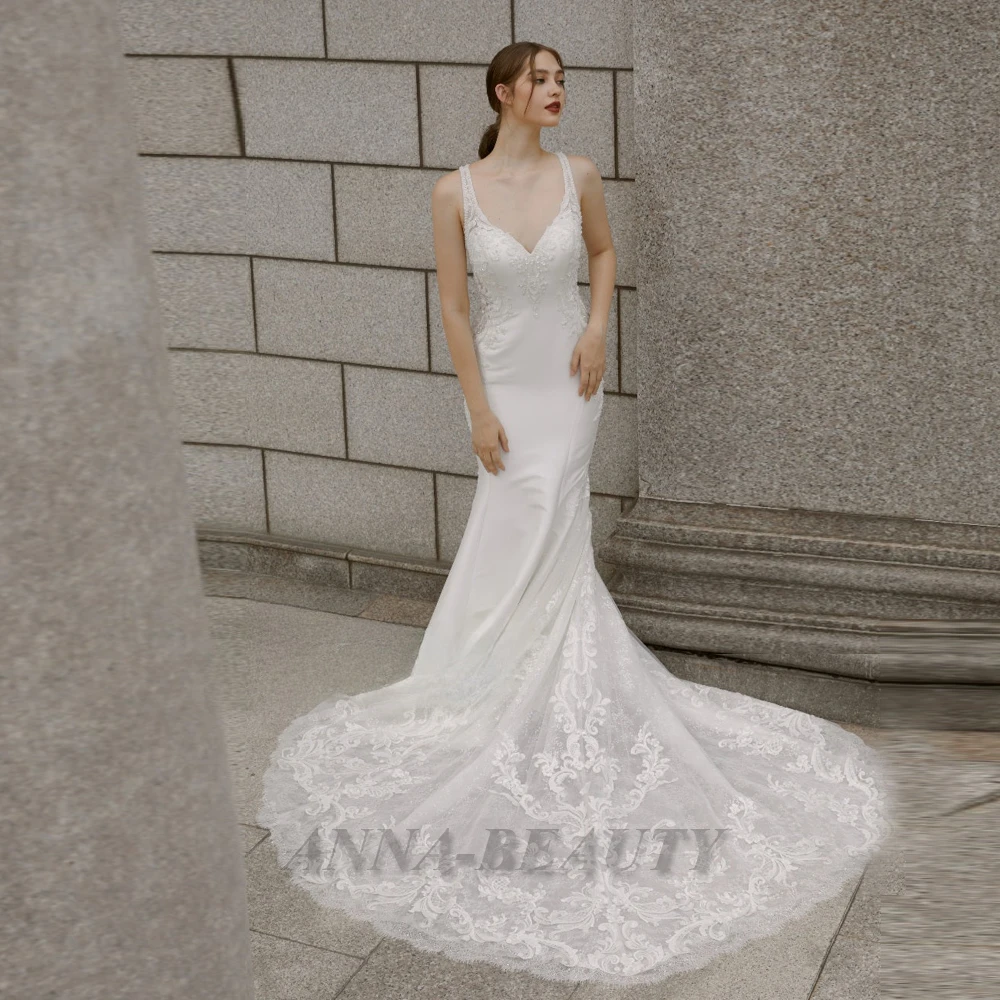 Anna Tank Glamorous Wedding Dresses For Woman Party Lace Appliques Tulle V Neck Sleeveless Trumpet Backless Sweep Train Button
Anna Tank Glamorous Wedding Dresses For Woman Party Lace Appliques Tulle V Neck Sleeveless Trumpet Backless Sweep Train Button