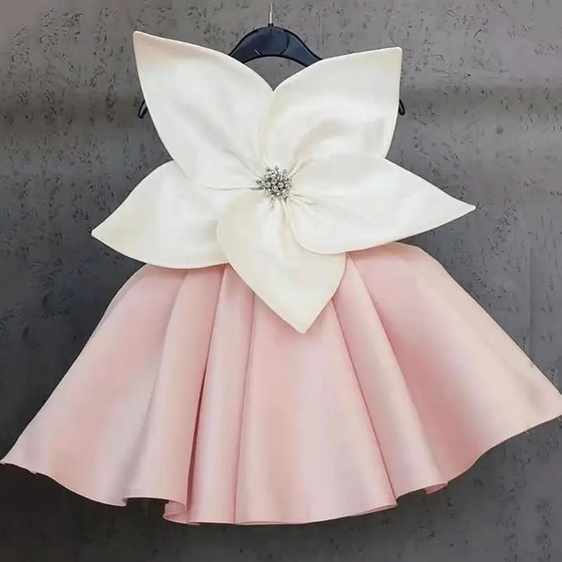 2023 new Children's fashion show foreign presenter piano dress year-old princess dress
2023 new Children's fashion show foreign presenter piano dress year-old princess dress