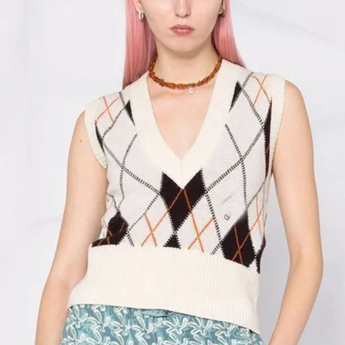 Pirate Hippie Argyle Knitted Vest Sweater Woman Spring Autumn V Neck Sleeveless Pullover Retro Casual Chic High Street Jumpers
Pirate Hippie Argyle Knitted Vest Sweater Woman Spring Autumn V Neck Sleeveless Pullover Retro Casual Chic High Street Jumpers