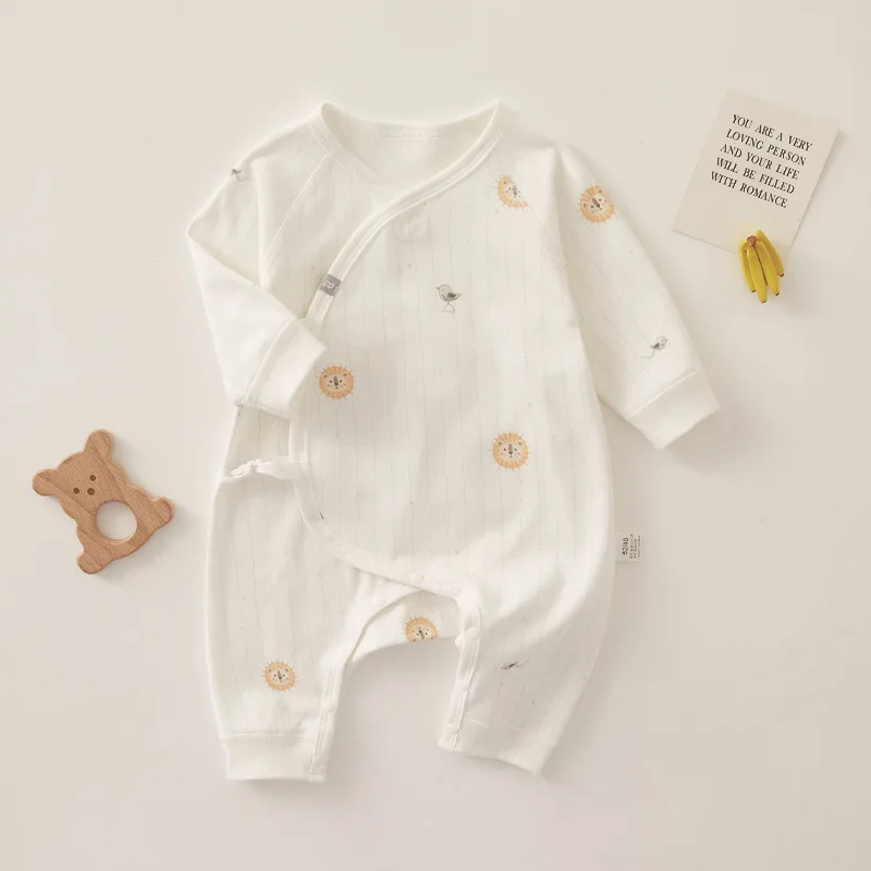 Clothes for Newborns Summer Long Sleeves Oblique Lapels Long Climbing Clothes Baby Clothes
Clothes for Newborns Summer Long Sleeves Oblique Lapels Long Climbing Clothes Baby Clothes