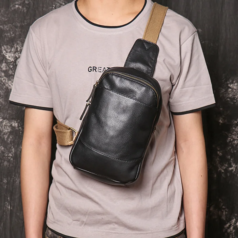 AETOO New multifunctional leather mobile phone bag men's leather shoulder small backpack women's oil leather messenger bag
AETOO New multifunctional leather mobile phone bag men's leather shoulder small backpack women's oil leather messenger bag
