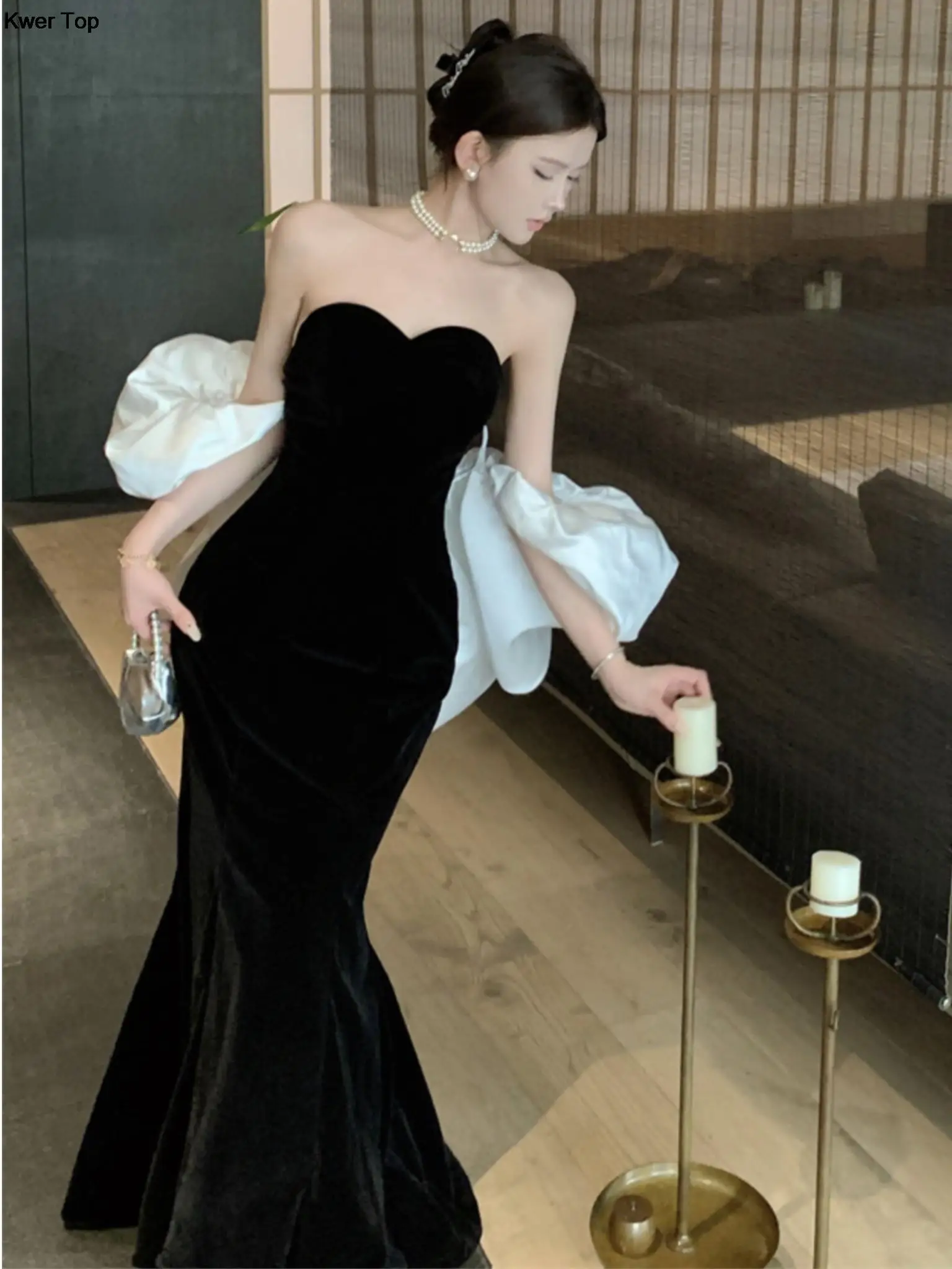 Sexy Sleeveless Wedding Evening Party Long Dress Women Elegant Backless Bodycon Velvet Robe Lady Birthday Clothes Spring Summer
Sexy Sleeveless Wedding Evening Party Long Dress Women Elegant Backless Bodycon Velvet Robe Lady Birthday Clothes Spring Summer
