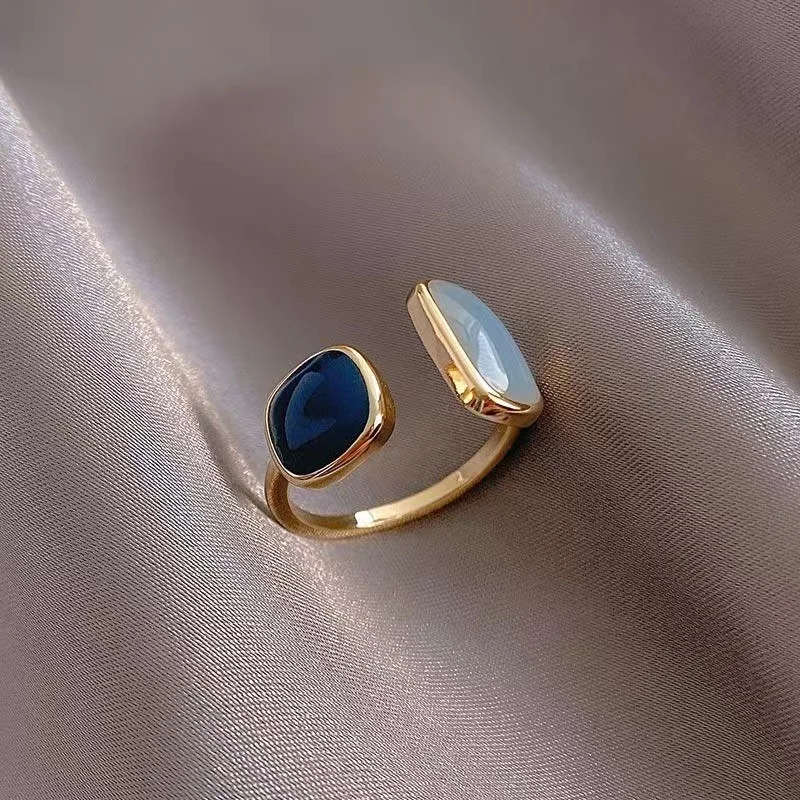 Elegant Blue Drop Oil Open Ring Korean Edition Simple Plain Ring for Women's Versatile Fashion
Elegant Blue Drop Oil Open Ring Korean Edition Simple Plain Ring for Women's Versatile Fashion