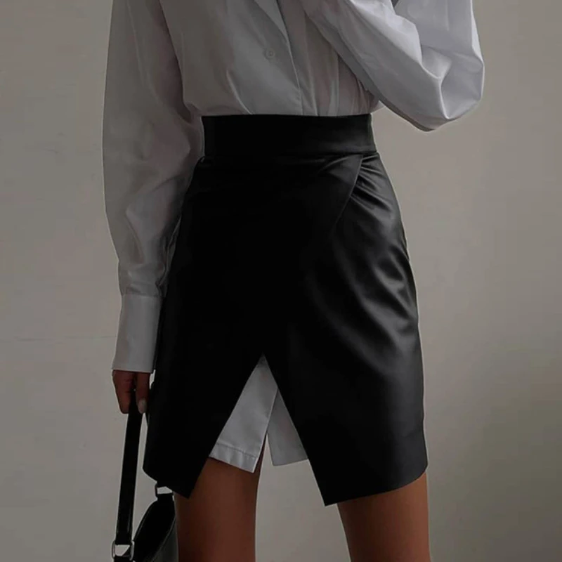 New 2023 Autumn and Winter Fashion Bag Hip Skirt High Waist Slim Slimming Bag Hip Skirt Irregular Split PU Short Skirt Women
New 2023 Autumn and Winter Fashion Bag Hip Skirt High Waist Slim Slimming Bag Hip Skirt Irregular Split PU Short Skirt Women