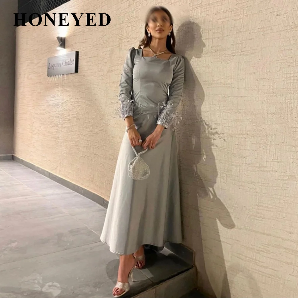 Honeyed 2023 Square Collar Long Sleeves Beaded Chiffon Evening Gown Prom A-Line Feather Party Gray Formal Dresses for Women 2023
Honeyed 2023 Square Collar Long Sleeves Beaded Chiffon Evening Gown Prom A-Line Feather Party Gray Formal Dresses for Women 2023