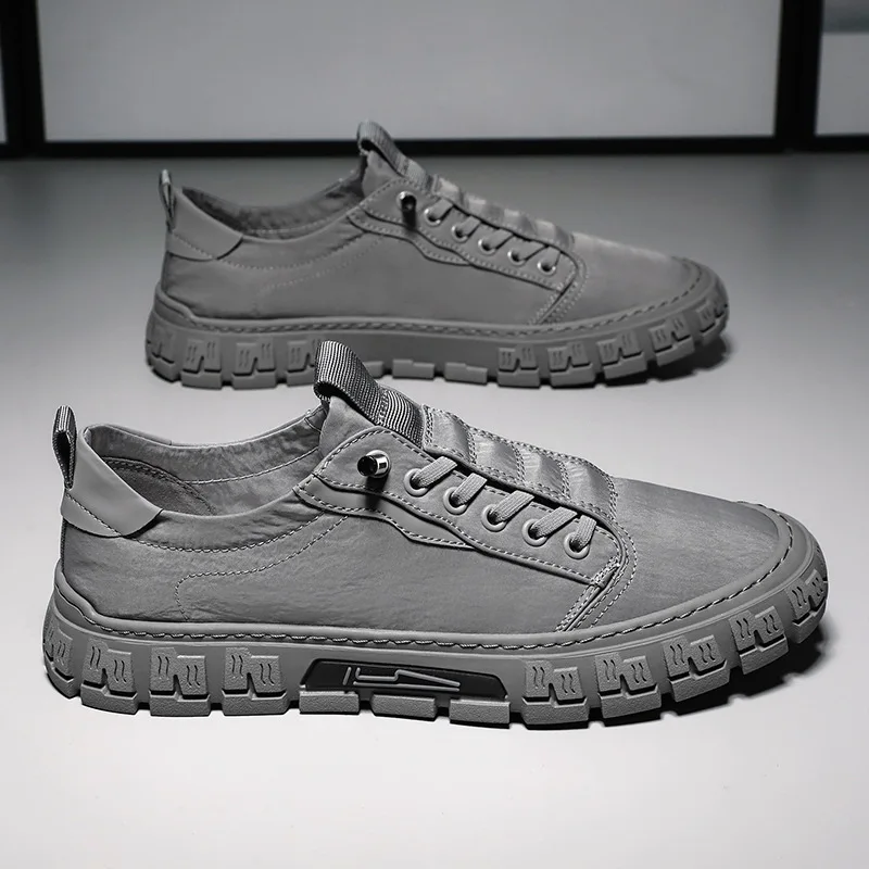 Fashion Casual Shoes for Men Ice Silk Cloth Shoes Breathable Lazy Shoes Fashion Work Casual Shoes Flat Bottom Non-slip Sneakers
Fashion Casual Shoes for Men Ice Silk Cloth Shoes Breathable Lazy Shoes Fashion Work Casual Shoes Flat Bottom Non-slip Sneakers