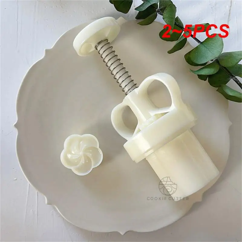 2~5PCS Home Pastry Molds Beautiful And Practical Household Baking Utensils Baking Mold Moon Cake Mold Reusable Abs
2~5PCS Home Pastry Molds Beautiful And Practical Household Baking Utensils Baking Mold Moon Cake Mold Reusable Abs