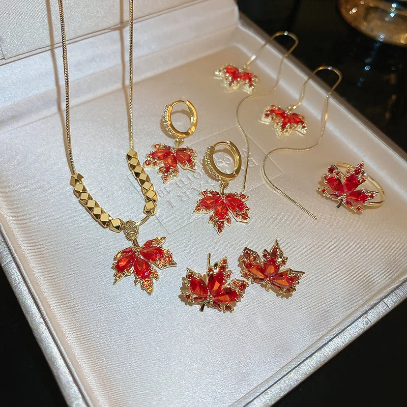Trendy Maple Leaves Shaped Earrings for Women Rhinestone Pearl Luxury Jewelry Sexy Creative Anniversary Gift 2023
Trendy Maple Leaves Shaped Earrings for Women Rhinestone Pearl Luxury Jewelry Sexy Creative Anniversary Gift 2023
