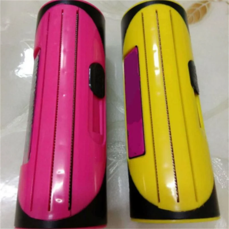 Pet Dog Hair Comb Lint Roller Dog Cat Grooming Comb Puppy Cleaning Brush Sofa Carpet Cleaner Brushes Pet Supplies Durable Comb
Pet Dog Hair Comb Lint Roller Dog Cat Grooming Comb Puppy Cleaning Brush Sofa Carpet Cleaner Brushes Pet Supplies Durable Comb