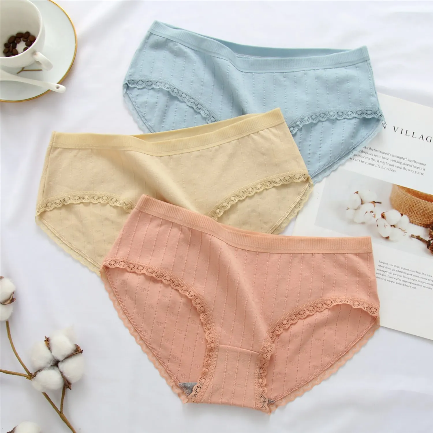 1PCS Women's Cotton Panties Sexy Lingerie Solid Color Underwear Comfort Briefs Female Intimate Thong Girls Pantys for Woman New
1PCS Women's Cotton Panties Sexy Lingerie Solid Color Underwear Comfort Briefs Female Intimate Thong Girls Pantys for Woman New