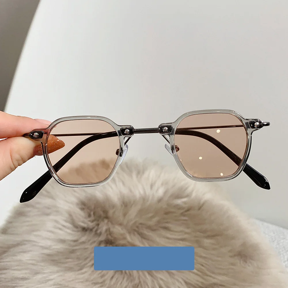 Фото Новинка 2022 солнцезащитные очки в литературном стиле прямоугольной