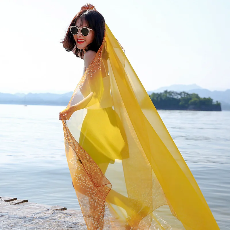 Gypsophila Women Scarf Summer Sunscreen Shawl Chiffon Comfortable Neckerchief Travel Muslim Hijab Literary Gradient Headscarf
Gypsophila Women Scarf Summer Sunscreen Shawl Chiffon Comfortable Neckerchief Travel Muslim Hijab Literary Gradient Headscarf