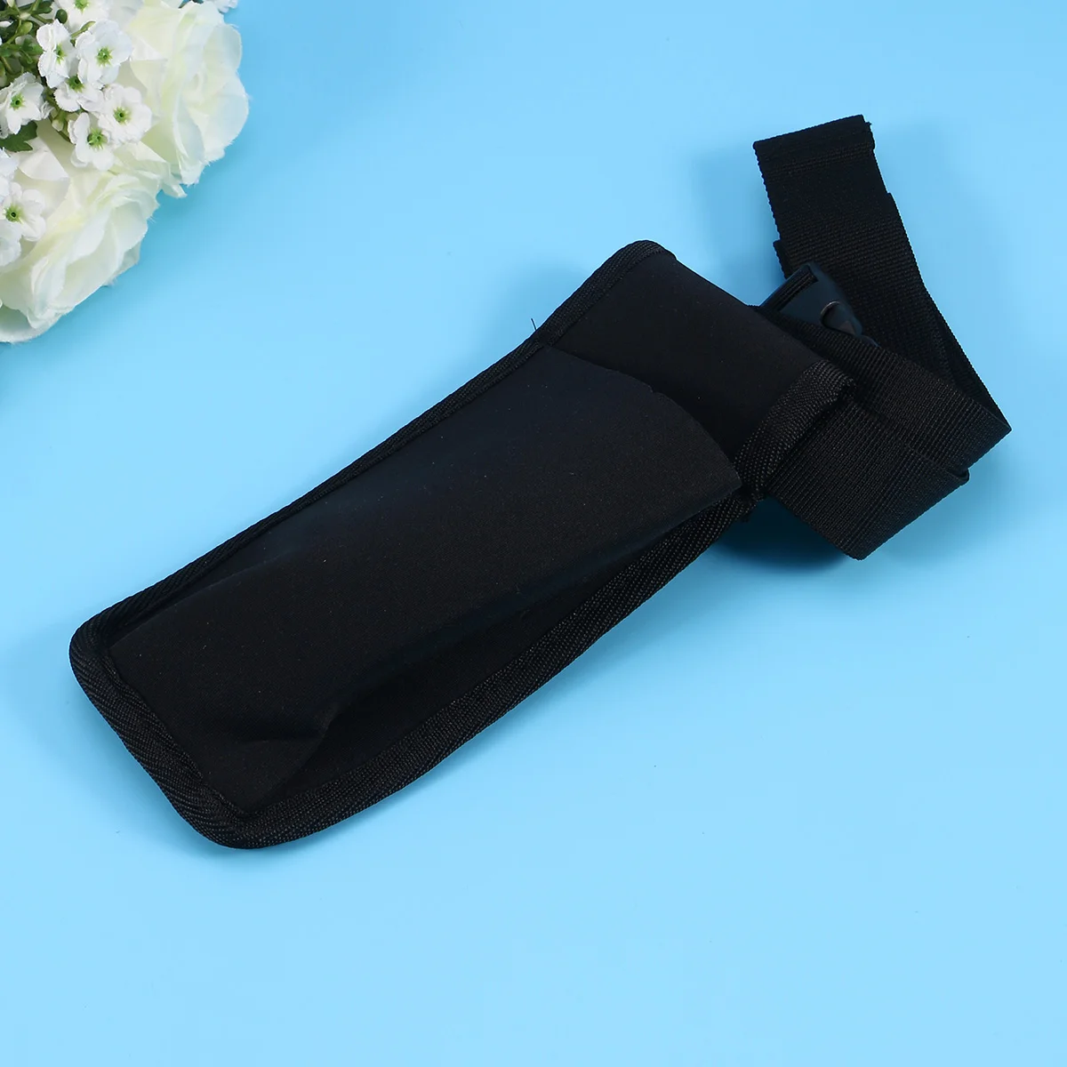 Aromatherapy Essential Oil Table Holster Storage Bag Oil Bottle Holster Oil Masseur Waist Bag Individual
Aromatherapy Essential Oil Table Holster Storage Bag Oil Bottle Holster Oil Masseur Waist Bag Individual