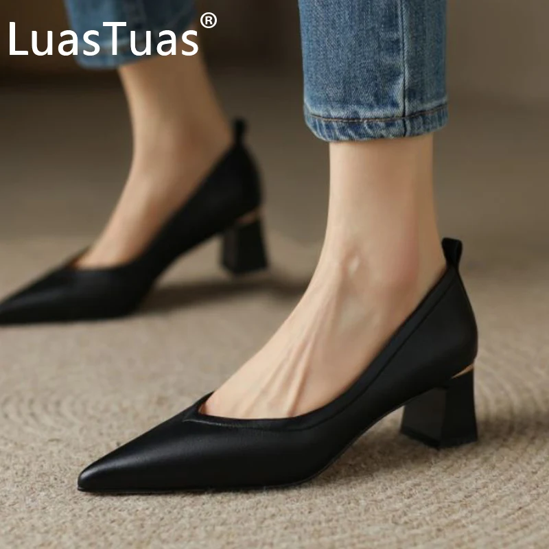 LuasTuas New Women High Heel Shoes Real Leather Square Heel Ladies Pumps Fashion Party Club Shoes Female Footwear Size 34-39
LuasTuas New Women High Heel Shoes Real Leather Square Heel Ladies Pumps Fashion Party Club Shoes Female Footwear Size 34-39