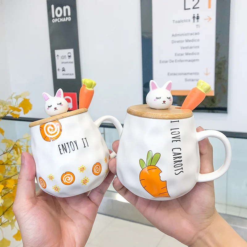 400ml Cartoon Radish Rabbit Wooden Lid Ceramic Cup Cute Radish Spoon Water Cup Mug Couple Cup Coffee Milk Mug with Lid Gift
400ml Cartoon Radish Rabbit Wooden Lid Ceramic Cup Cute Radish Spoon Water Cup Mug Couple Cup Coffee Milk Mug with Lid Gift