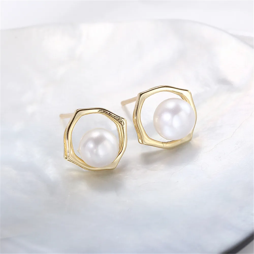 Copper plated gold plated K gold craft square simple ear stud earpin 925 silver pearl DIY accessories
Copper plated gold plated K gold craft square simple ear stud earpin 925 silver pearl DIY accessories