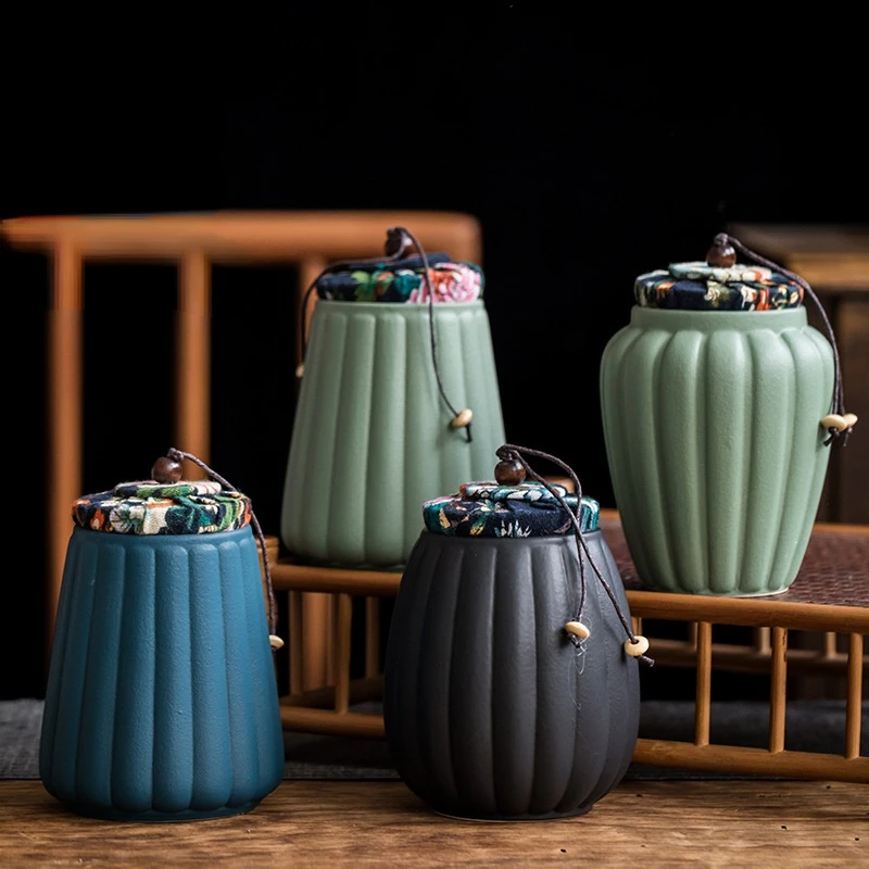 Creative Frosted Ceramic Tea Can with Lid Pumpkin Shaped Ceramic Jar Sealed Coffee Bean Candy Box Container Home Decor Ornament
Creative Frosted Ceramic Tea Can with Lid Pumpkin Shaped Ceramic Jar Sealed Coffee Bean Candy Box Container Home Decor Ornament