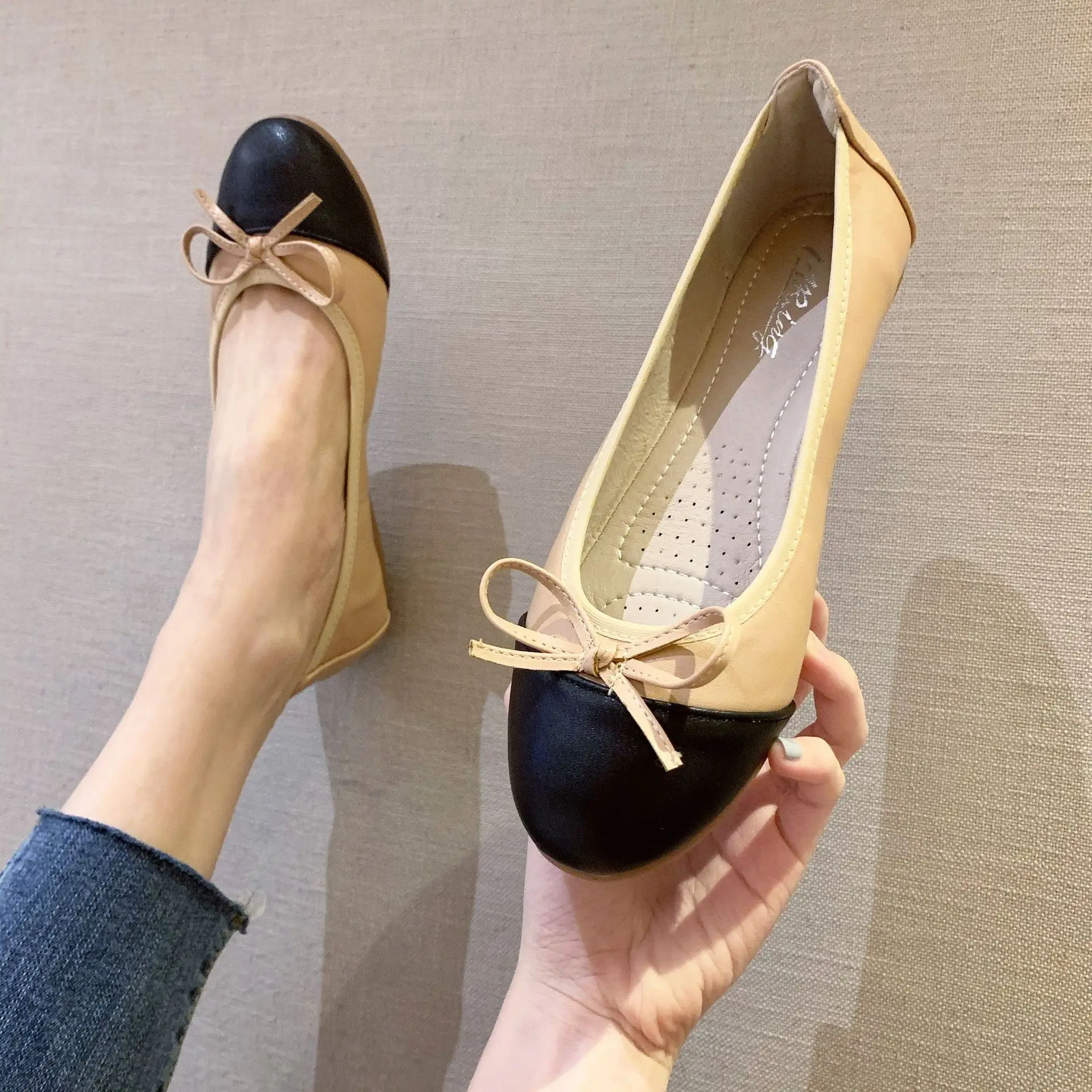 Casual Woman Shoe Bow-Knot Shallow Mouth Female Footwear Round Toe Butterfly Nurse Dress New Leisure Lace-Up Flat PU Basic Rubbe
Casual Woman Shoe Bow-Knot Shallow Mouth Female Footwear Round Toe Butterfly Nurse Dress New Leisure Lace-Up Flat PU Basic Rubbe