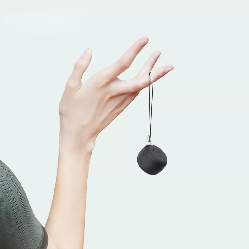 New Portable Bluetooth-compatible Speaker Music Player Sports Outdoor w Remote Control Photography Hands-free Mini Speaker
New Portable Bluetooth-compatible Speaker Music Player Sports Outdoor w Remote Control Photography Hands-free Mini Speaker
