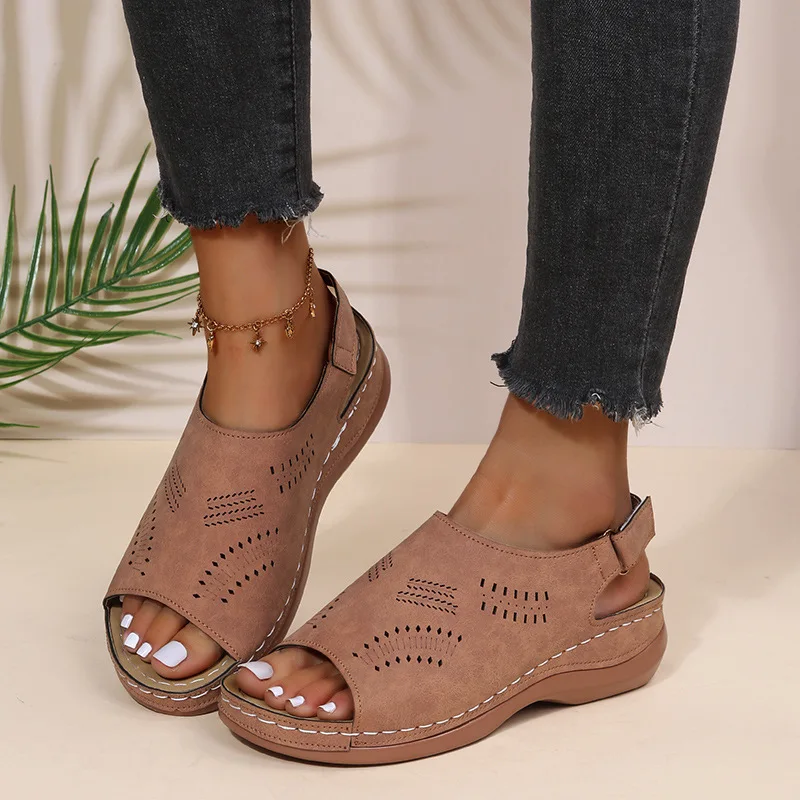 Large Size Retro Women Sandals Sewing Hollow Peep Toe Shoes Summer Outdoor Open-toe Wedges Sandals Velcro Soft Cozy Mother Shoes
Large Size Retro Women Sandals Sewing Hollow Peep Toe Shoes Summer Outdoor Open-toe Wedges Sandals Velcro Soft Cozy Mother Shoes