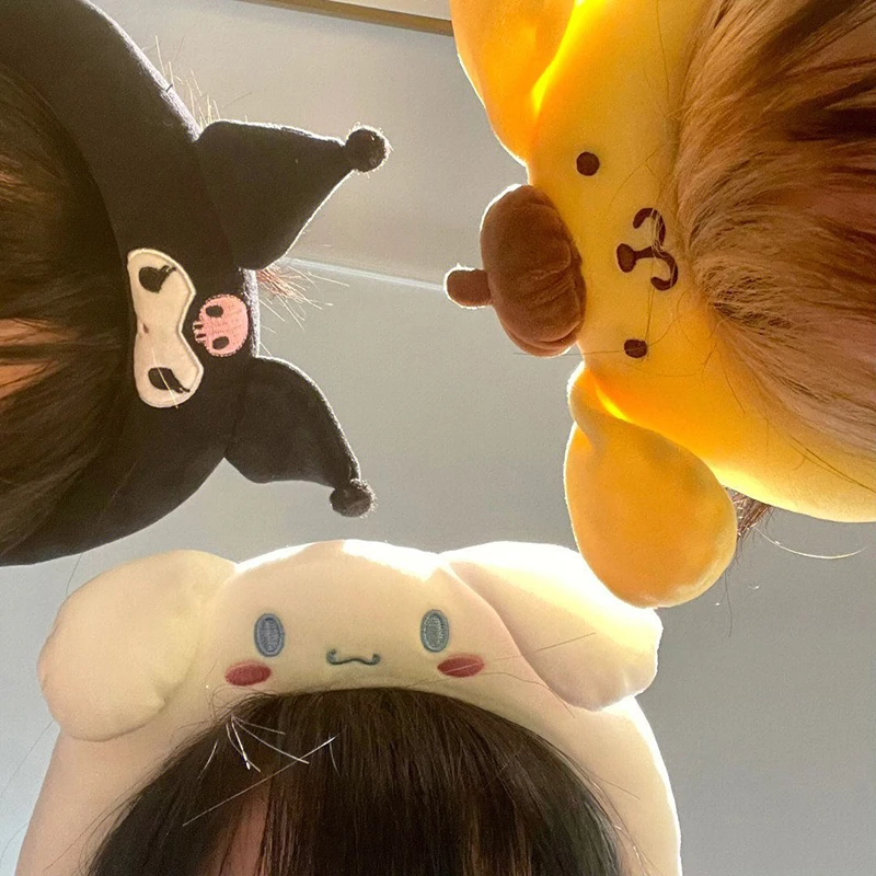 Sanrio Hello Kitty Plush Headband Kawaii My Melody Cinnamoroll Kuromi Cute Plushies Headdress Soft Hair Rope Toys for Girls Gift
Sanrio Hello Kitty Plush Headband Kawaii My Melody Cinnamoroll Kuromi Cute Plushies Headdress Soft Hair Rope Toys for Girls Gift