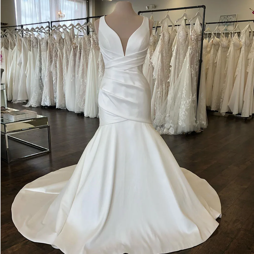 Женское свадебное платье It's yiiya, Белое Атласное Платье с V-образным вырезом, без рукавов, со складками и шлейфом на лето 2022
Женское свадебное платье It's yiiya, Белое Атласное Платье с V-образным вырезом, без рукавов, со складками и шлейфом на лето 2022