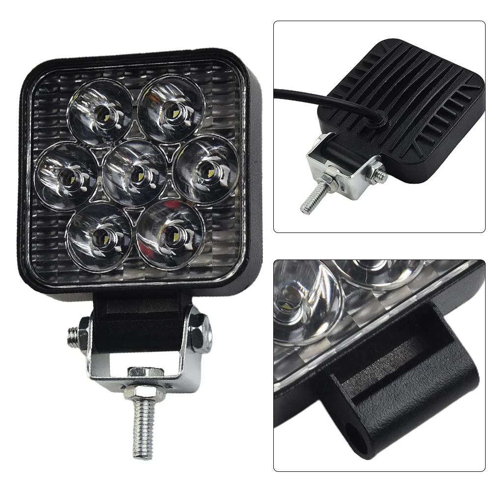 LED Motorcycle Headlight Offroad Truck Driving 21W Spotlights Fog Lights Universal Motorbike Auxiliary 6500K LED Driving Lamp
LED Motorcycle Headlight Offroad Truck Driving 21W Spotlights Fog Lights Universal Motorbike Auxiliary 6500K LED Driving Lamp