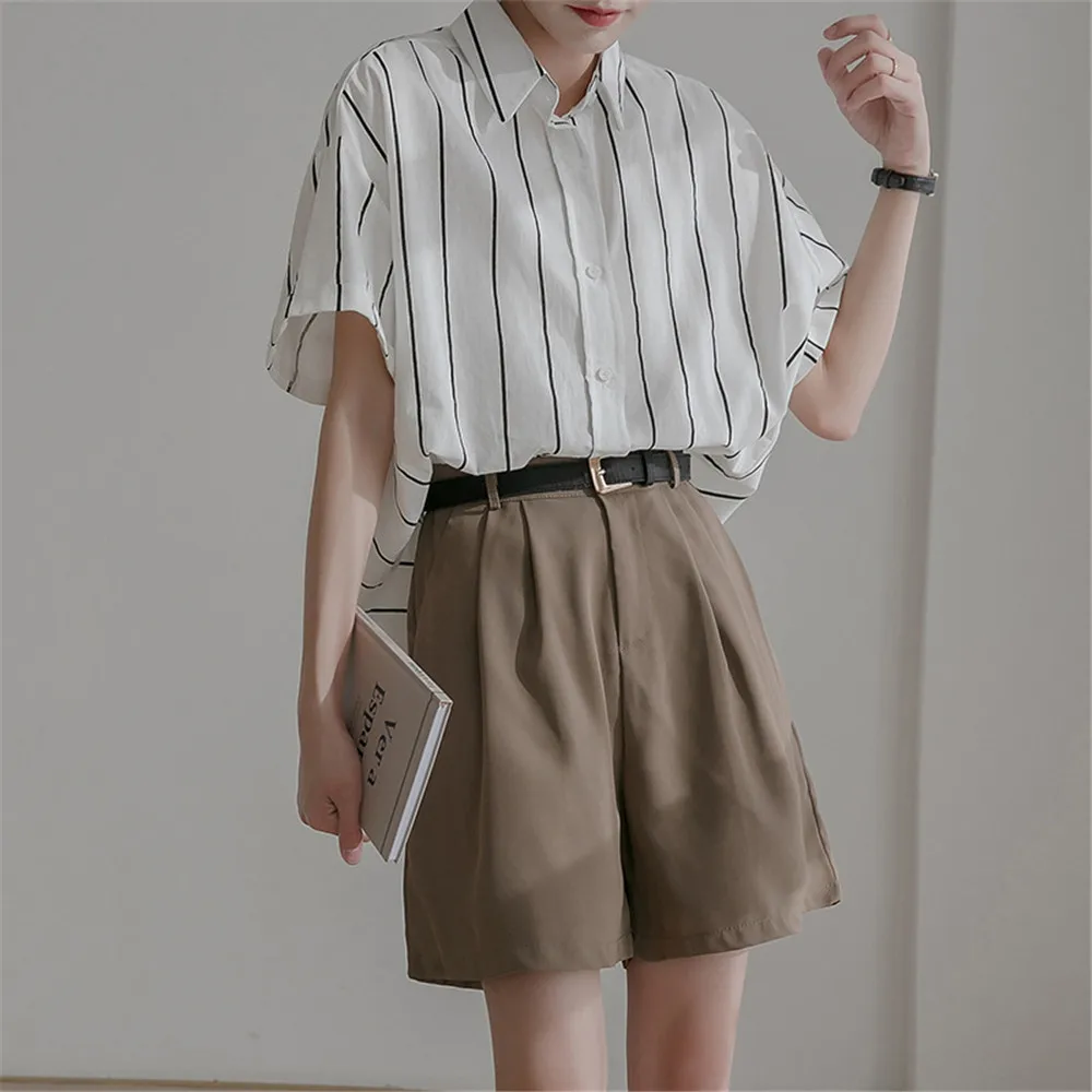 Women's Striped Blouse Shirt Short Sleeve Single-breasted Elegant Chic Fresh Ladies Leisure Tops Summer 2022 New Korea Japan
Women's Striped Blouse Shirt Short Sleeve Single-breasted Elegant Chic Fresh Ladies Leisure Tops Summer 2022 New Korea Japan
