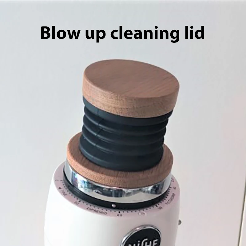 A Blow-up Cleaning Tool Blow Up Cleaning Lid A Bellows Developed By A Third Party To Improve The Experience Of Coffee Grinder
A Blow-up Cleaning Tool Blow Up Cleaning Lid A Bellows Developed By A Third Party To Improve The Experience Of Coffee Grinder