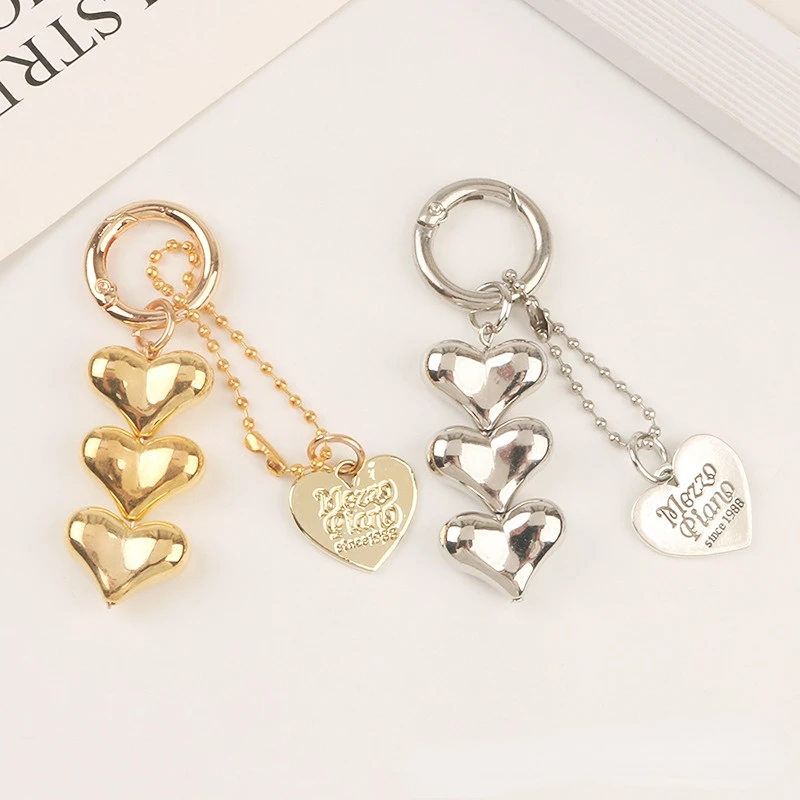 Metal Love Heart Keyring Car Pendant Llavero Creative Love String Small Fresh Headphone Cover Bag Accessories Fashion Jewelry
Metal Love Heart Keyring Car Pendant Llavero Creative Love String Small Fresh Headphone Cover Bag Accessories Fashion Jewelry