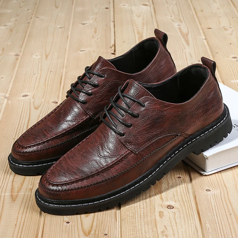 2022 New British Style Men's Leather Shoes Fashion Elegantes Business shoes Classic Black Lace up Dress Shoes men Casual shoes
2022 New British Style Men's Leather Shoes Fashion Elegantes Business shoes Classic Black Lace up Dress Shoes men Casual shoes