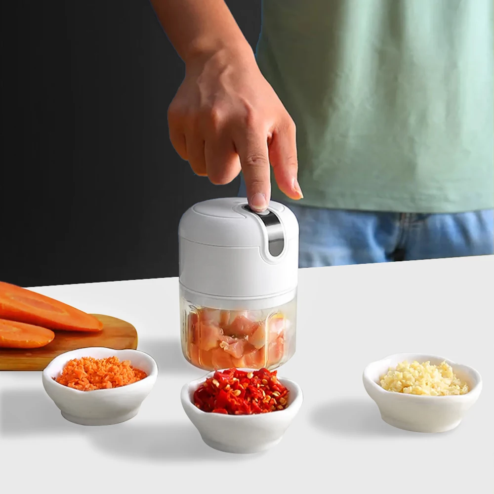 Mini Electric Garlic Chopper Ginger Masher Machine 250ML Chili Vegetable Crusher Kitchen Tool USB Charging
Mini Electric Garlic Chopper Ginger Masher Machine 250ML Chili Vegetable Crusher Kitchen Tool USB Charging