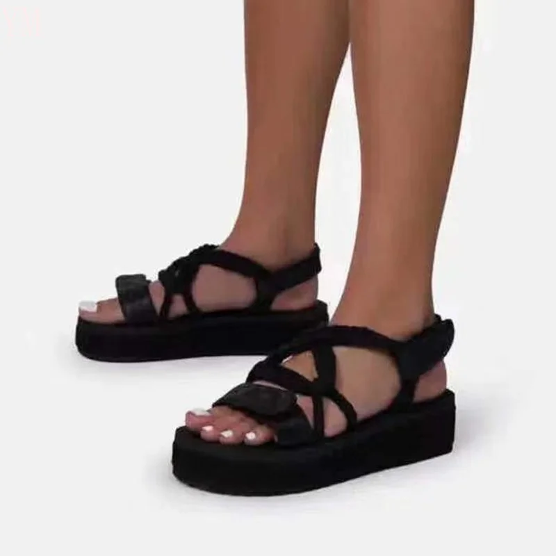 New Summer Hot Thick Soled Flat Heel Comfy Sandals Women's Fashion Velcro Weave Decoration Lace Up Open Toe Roman Female Shoes
New Summer Hot Thick Soled Flat Heel Comfy Sandals Women's Fashion Velcro Weave Decoration Lace Up Open Toe Roman Female Shoes