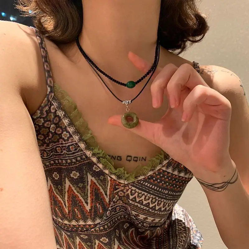 Kiss Jewelry 2023 New Chinese Ethnic Style Emerald Round Resin Pendant Necklace Double Rope Chain Bead Choker Collar Necklace
Kiss Jewelry 2023 New Chinese Ethnic Style Emerald Round Resin Pendant Necklace Double Rope Chain Bead Choker Collar Necklace