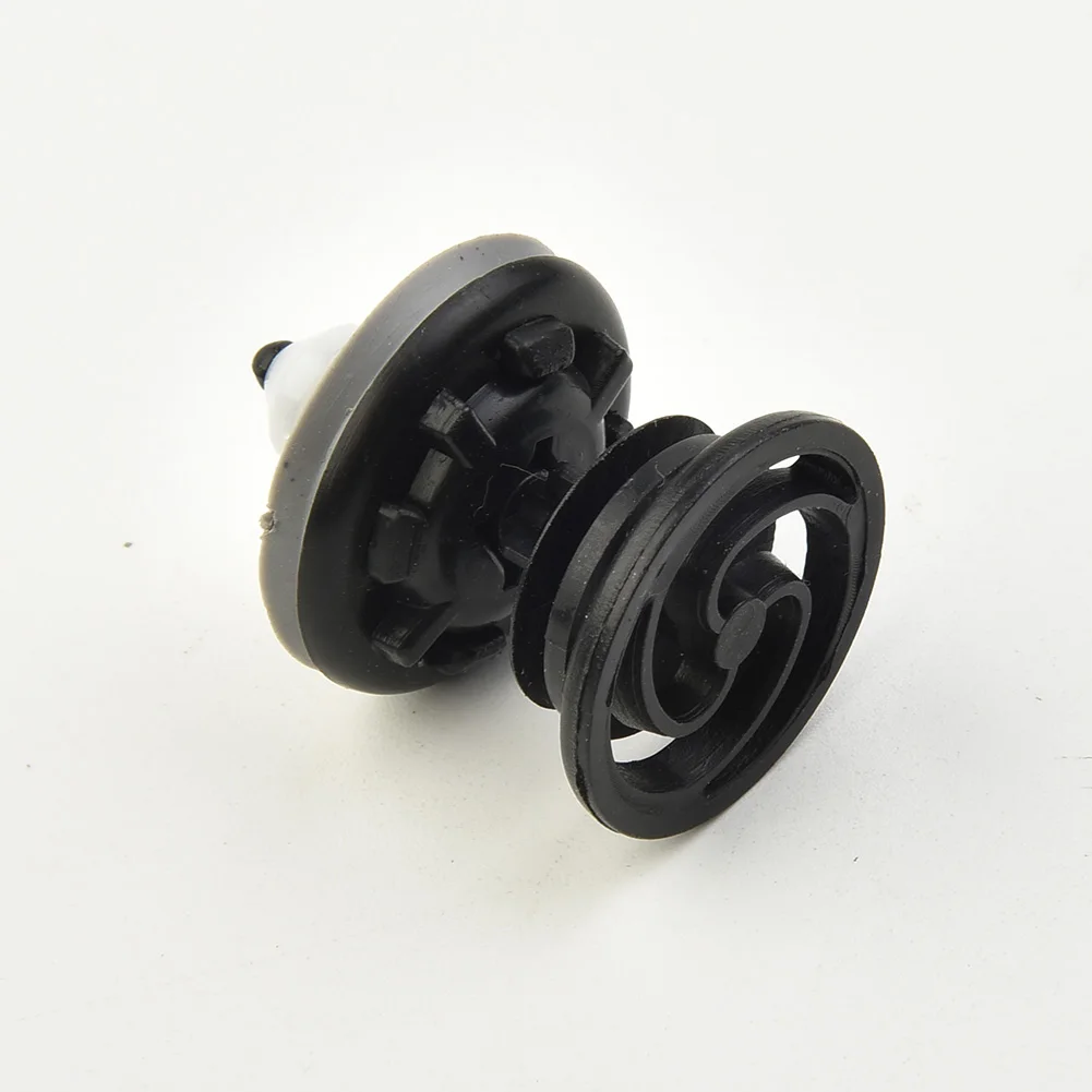 20pcs Car Interior Door Panel Push Type Clips For PassatBus T5 Taureg 7L6868243 Interior Accessories Auto Fastener Clip
20pcs Car Interior Door Panel Push Type Clips For PassatBus T5 Taureg 7L6868243 Interior Accessories Auto Fastener Clip