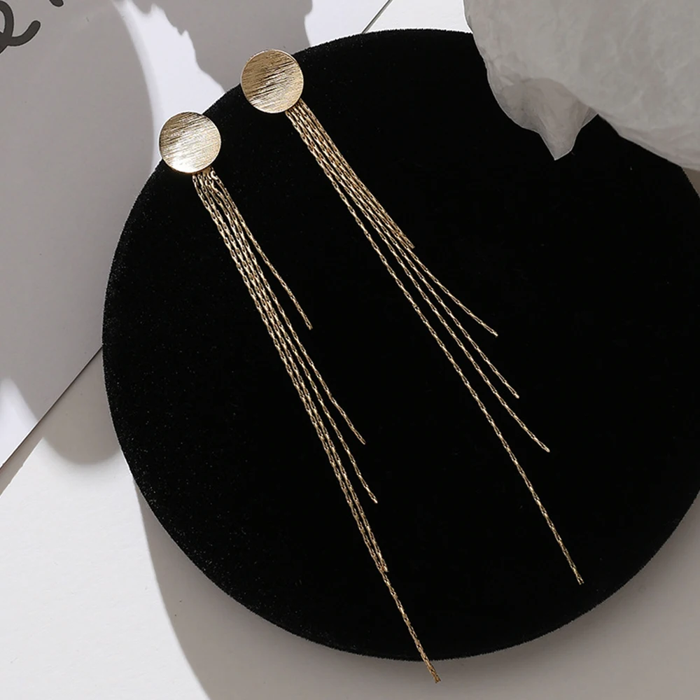 New Fashion Shiny Gold Ladies Long Tassel Ear Clips Ear Clips Delicate Vintage Ear Clips Fashion Wedding Party Jewelry
New Fashion Shiny Gold Ladies Long Tassel Ear Clips Ear Clips Delicate Vintage Ear Clips Fashion Wedding Party Jewelry