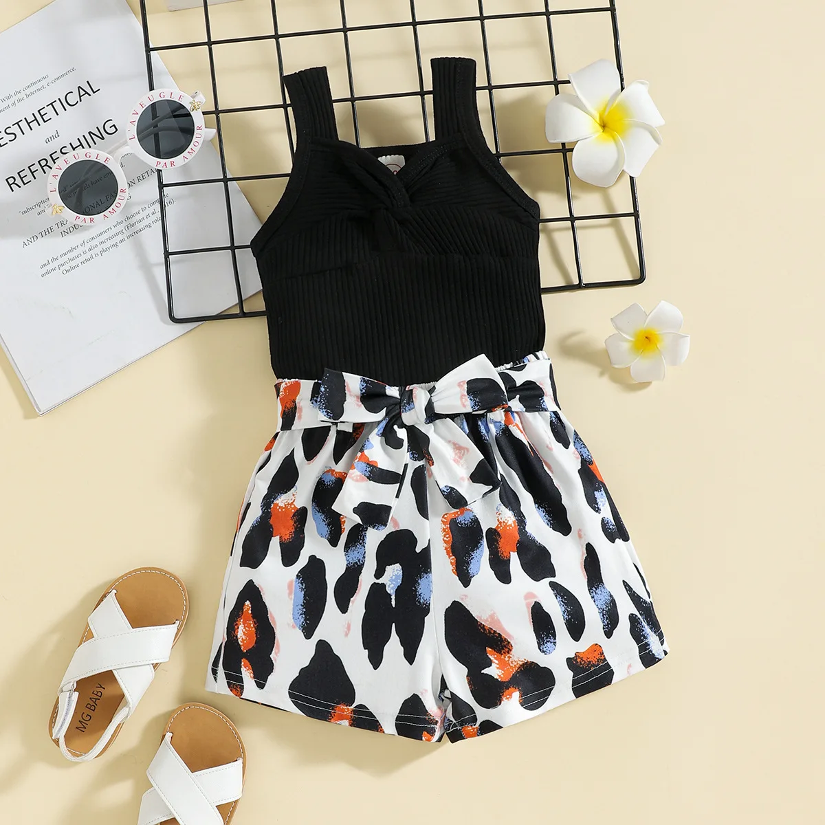 Baby Twin Clothes Infant Girl Clothing Sets Toddler Solid Ribbed Suspender Top + Leopard Shorts 2pcs Set Children Cute Outfits
Baby Twin Clothes Infant Girl Clothing Sets Toddler Solid Ribbed Suspender Top + Leopard Shorts 2pcs Set Children Cute Outfits
