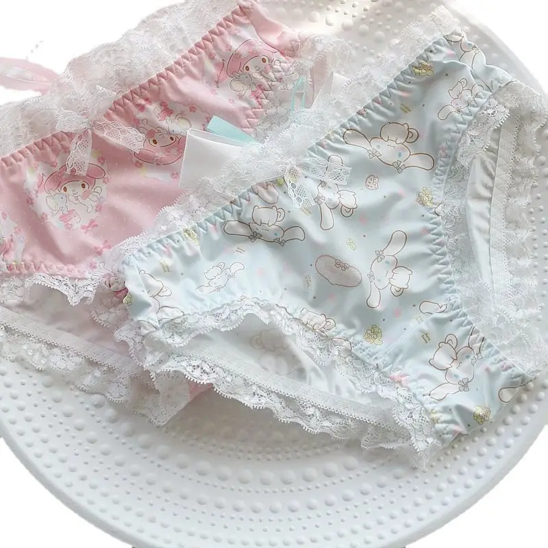 1Pcs Sanrio Cinnamoroll Cartoon Panties Kawaii Anime Print Milk Silk Lace Ribbon Lolita Mid Waist Girly Student Panties Gift
1Pcs Sanrio Cinnamoroll Cartoon Panties Kawaii Anime Print Milk Silk Lace Ribbon Lolita Mid Waist Girly Student Panties Gift