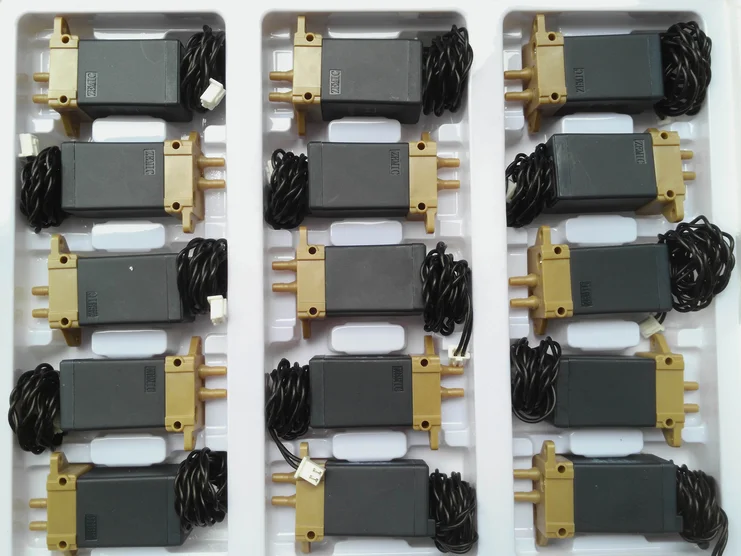 For URIT 5200 URIT 3000 zemic solenoid valve 2 Way and 3 Way URIT-5200 URIT-3000 12V DC 220kPA new 1 piece
For URIT 5200 URIT 3000 zemic solenoid valve 2 Way and 3 Way URIT-5200 URIT-3000 12V DC 220kPA new 1 piece