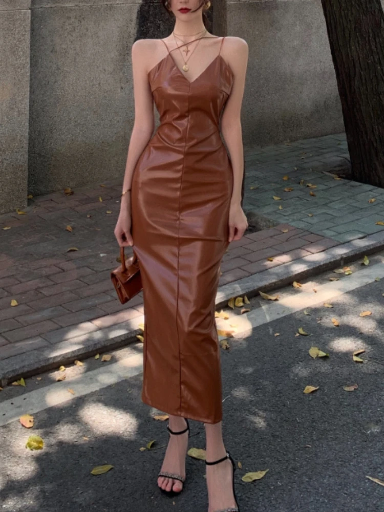 New Elegant Women Summer Brown V Neck Leather Dress Sexy Backless Midi Spaghetti Strap Party Bodycon Vestidos
New Elegant Women Summer Brown V Neck Leather Dress Sexy Backless Midi Spaghetti Strap Party Bodycon Vestidos
