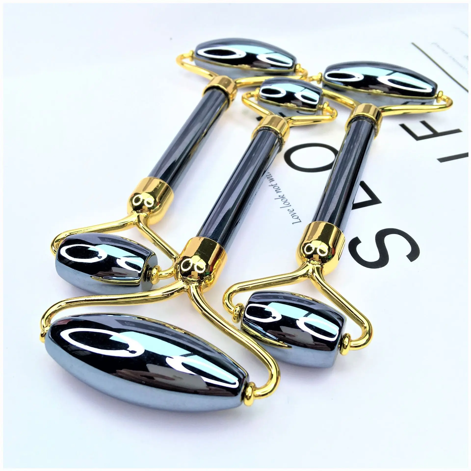 1 Piece High Quality Roller Double Head Massage Stick for Women Facial Massage De-edema Beauty Stick
1 Piece High Quality Roller Double Head Massage Stick for Women Facial Massage De-edema Beauty Stick