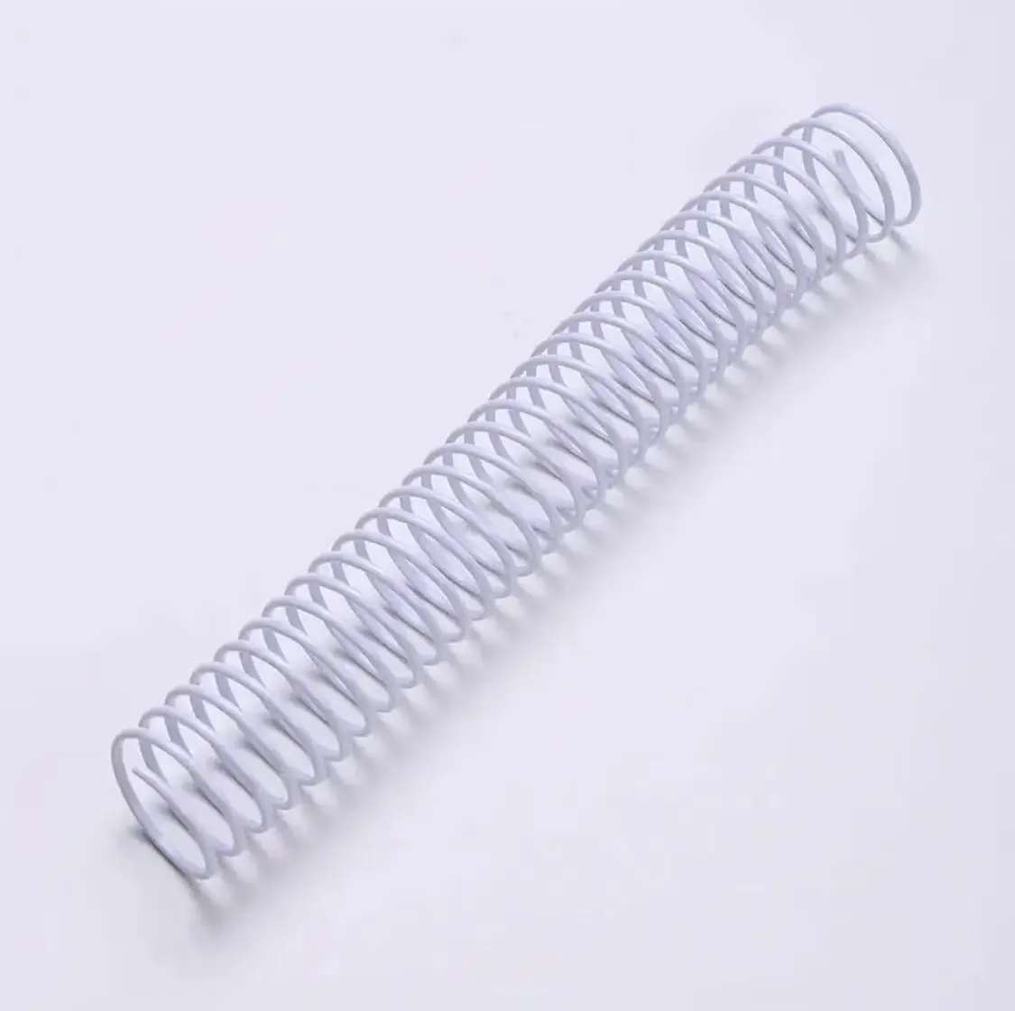 OLOEY S0625 Пластиковая спиральная обвязочная катушка черная 18-40 мм 
OLOEY S0625 Пластиковая спиральная обвязочная катушка черная 18-40 мм