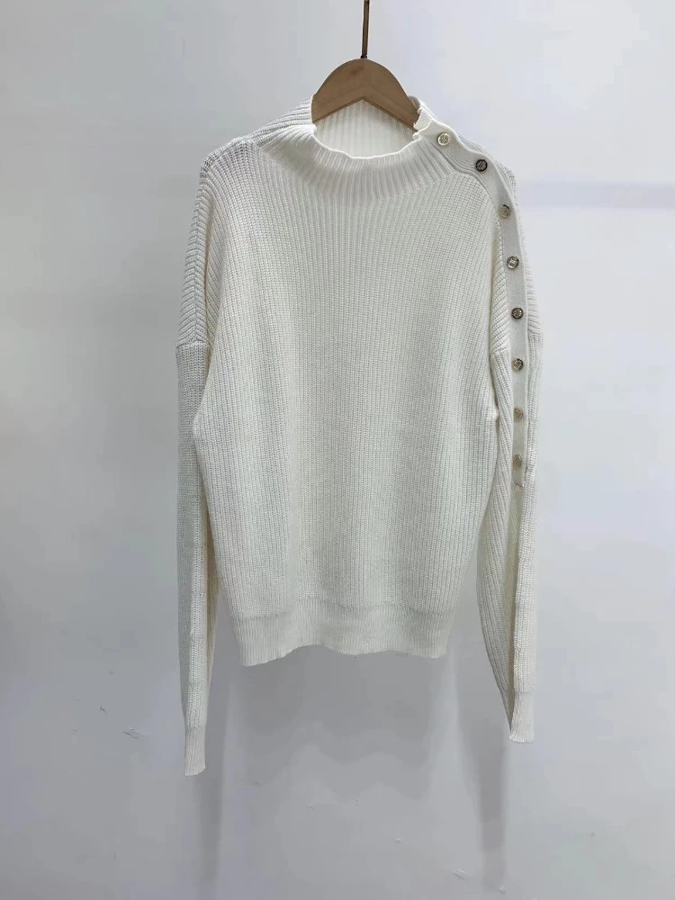 2022 Fall Winter Maj New Solid Color Half Turtleneck Shoulder Arm Button Pit Strip Knit Women Casual Pullover Sweater
2022 Fall Winter Maj New Solid Color Half Turtleneck Shoulder Arm Button Pit Strip Knit Women Casual Pullover Sweater