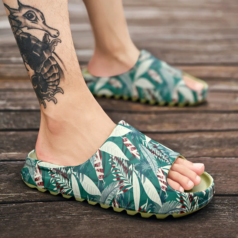 Slippers for Men Home Shoes 2022 Summer Women Flip Flops Soft Bottom Unisex Slides Beach Lovers Slippers Chaussure Homme 
Slippers for Men Home Shoes 2022 Summer Women Flip Flops Soft Bottom Unisex Slides Beach Lovers Slippers Chaussure Homme