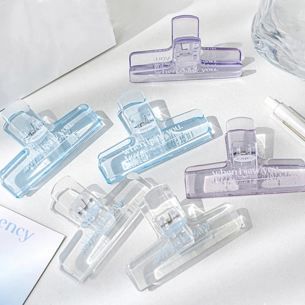 Прозрачный зажим-держатель в Корейском стиле, модный акриловый зажим для бумаги, зажим для хранения, милые канцелярские принадлежности для студентов
Прозрачный зажим-держатель в Корейском стиле, модный акриловый зажим для бумаги, зажим для хранения, милые канцелярские принадлежности для студентов