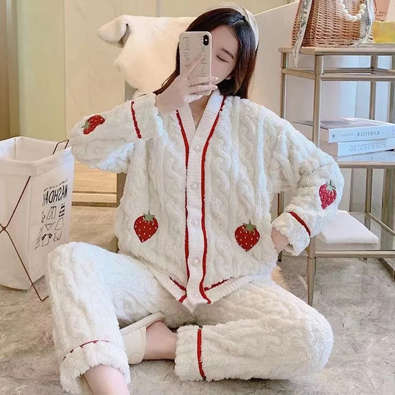 Коралловая бархатная Пижама, женский зимний Кардиган с длинным рукавом, фланелевая бархатная утепленная теплая Пижама, домашний костюм
Коралловая бархатная Пижама, женский зимний Кардиган с длинным рукавом, фланелевая бархатная утепленная теплая Пижама, домашний костюм