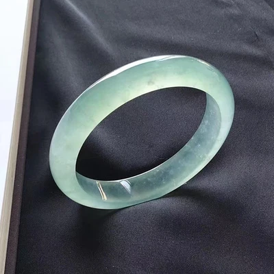 zheru jewelry natural Burmese jadeite 54mm-64mm light color bracelet elegant princess jewelry for mother to girlfriend
zheru jewelry natural Burmese jadeite 54mm-64mm light color bracelet elegant princess jewelry for mother to girlfriend